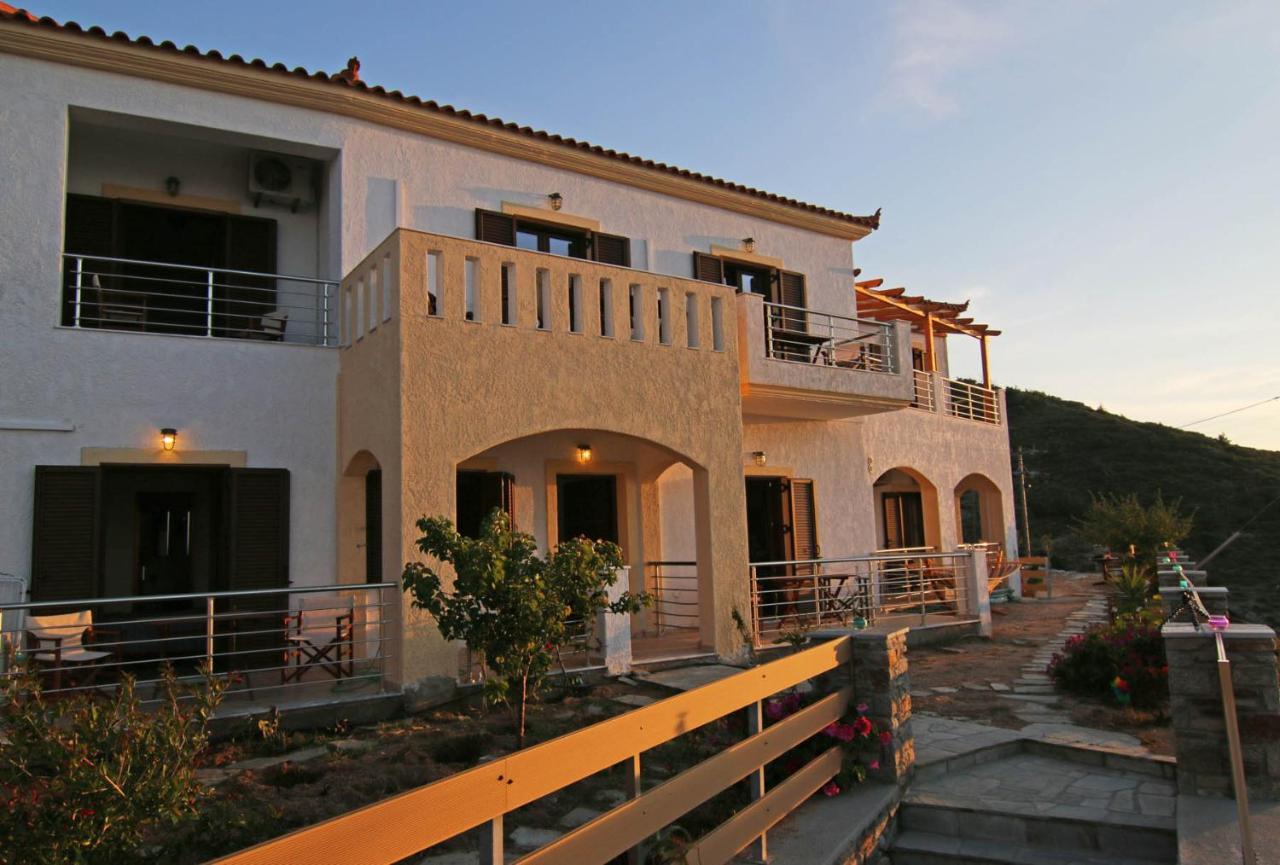 Anemi Apartments Armenistis  Bagian luar foto