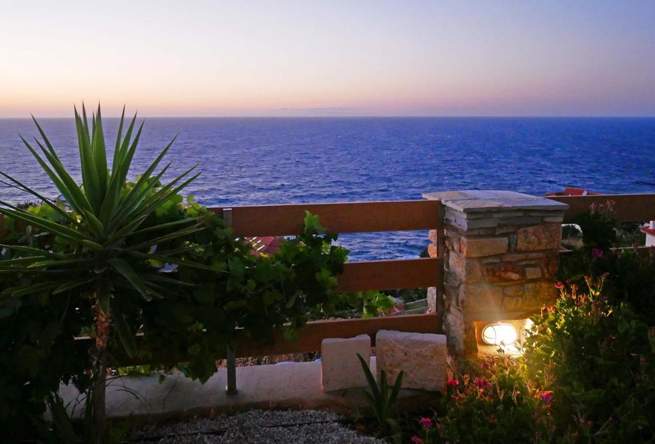 Anemi Apartments Armenistis  Bagian luar foto