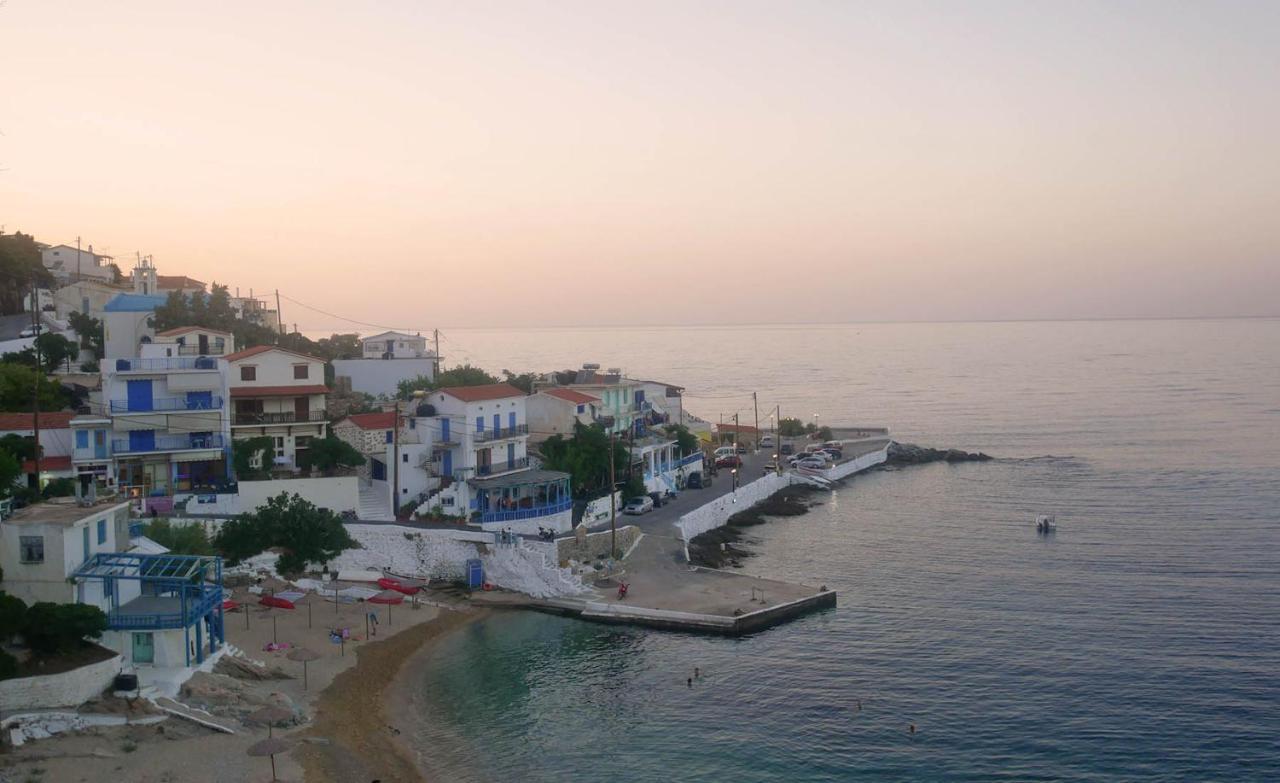 Anemi Apartments Armenistis  Bagian luar foto